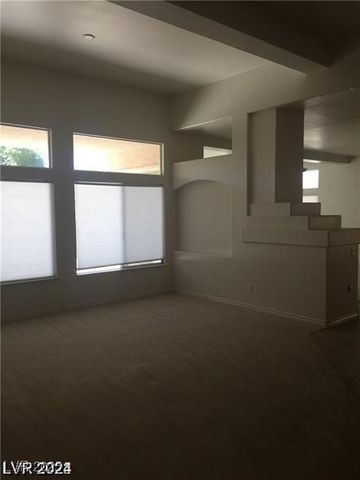 6245 Hawthorn Woods Avenue, Las Vegas, NV 89130