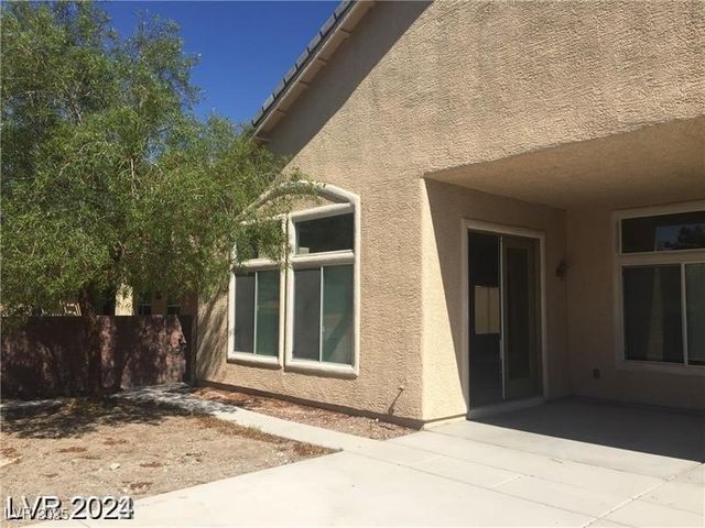 6245 Hawthorn Woods Avenue, Las Vegas, NV 89130