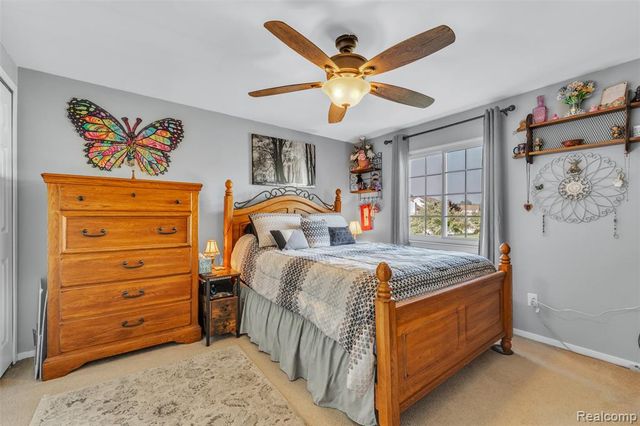 22672 Woodcreek Drive, Brownstown, MI 48134