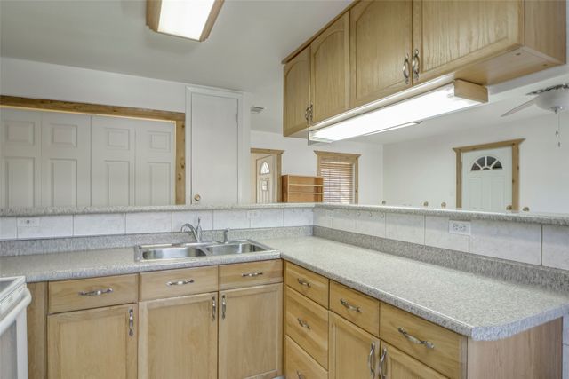 1204 King Drive, Bedford, TX 76022