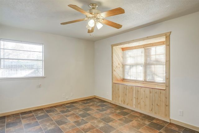 1204 King Drive, Bedford, TX 76022