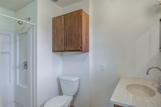 1204 King Drive, Bedford, TX 76022