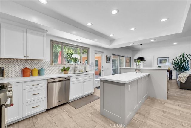5008 Myrtle Ave., Riverside, CA 92506