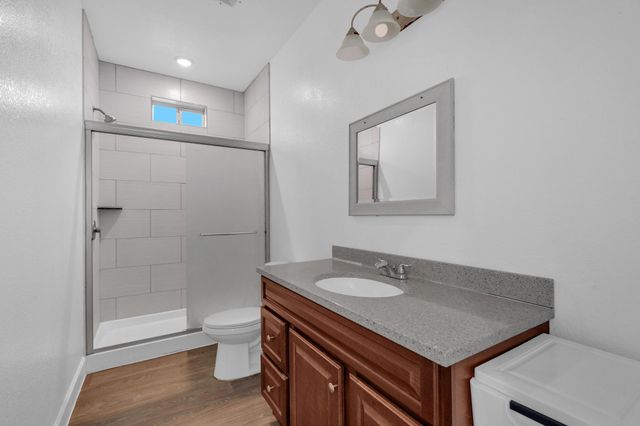 114 Crepe Myrtle PKWY, Elgin, TX 78621