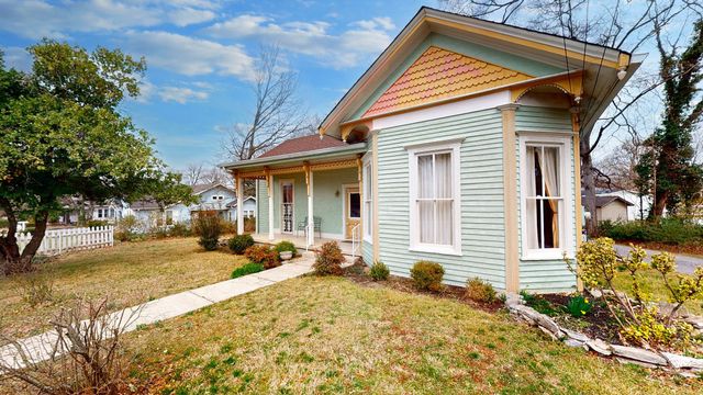 709 Belmont Ave, Shelbyville, TN 37160