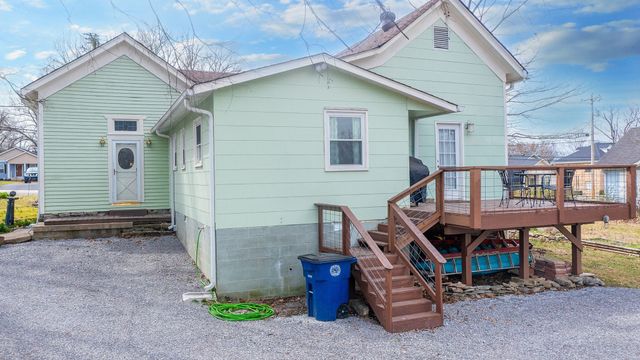 709 Belmont Ave, Shelbyville, TN 37160