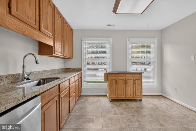 6521 YADKIN CT, Alexandria, VA 22310