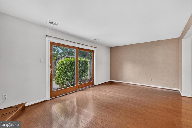 6521 YADKIN CT, Alexandria, VA 22310