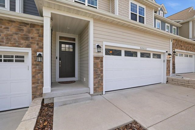 N67W25333 Breckenridge COURT, Sussex, WI 53089