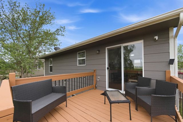 2653 E Spring Hill Ct, Goddard, KS 67052