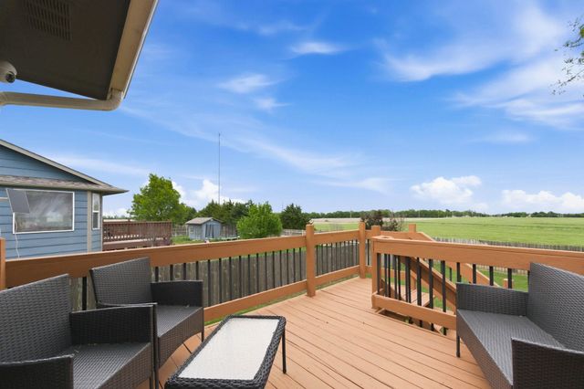 2653 E Spring Hill Ct, Goddard, KS 67052