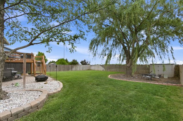 2653 E Spring Hill Ct, Goddard, KS 67052