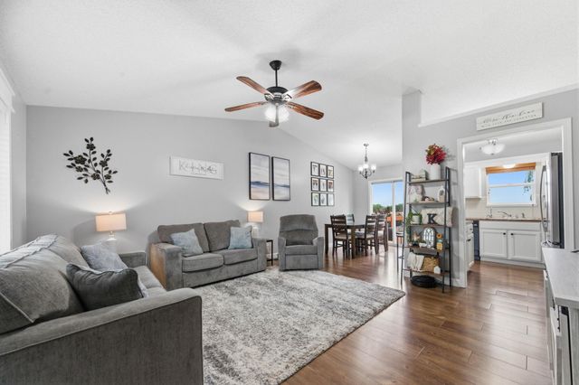 2653 E Spring Hill Ct, Goddard, KS 67052