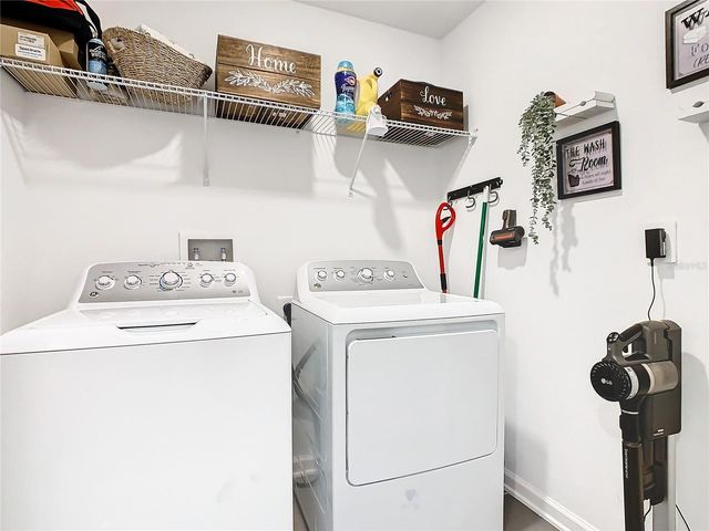 1042 JOHN JACOB ROAD, Davenport, FL 33837