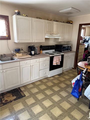 1561 Paddy Lane, Macedon, NY 14502