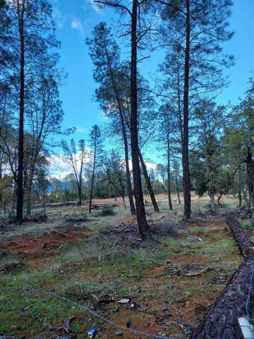 3082, 3060 Keswick Dam Boulevard, Redding, CA 96003