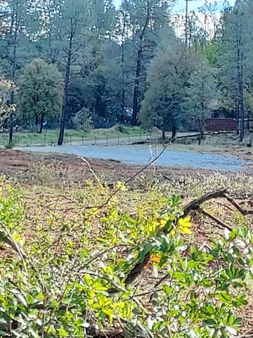 3082, 3060 Keswick Dam Boulevard, Redding, CA 96003