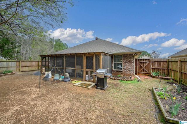 300 VINCENT STREET, Alabaster, AL 35007