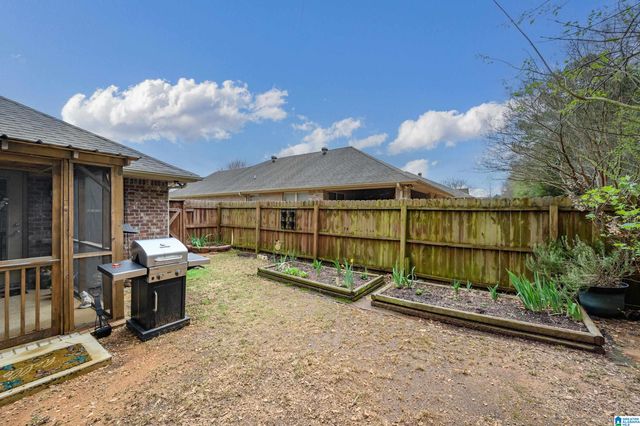 300 VINCENT STREET, Alabaster, AL 35007