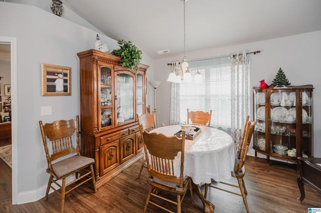 300 VINCENT STREET, Alabaster, AL 35007