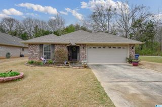 300 VINCENT STREET, Alabaster, AL 35007