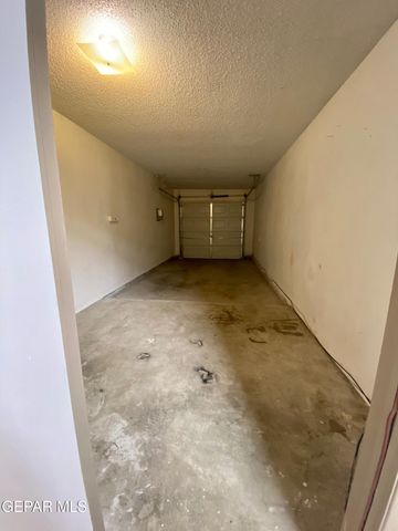 3225 ISLA BANDERAS Way, El Paso, TX 79925