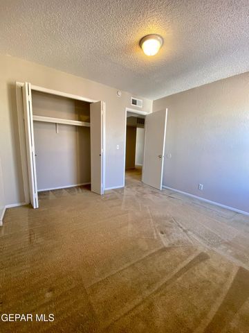 3225 ISLA BANDERAS Way, El Paso, TX 79925