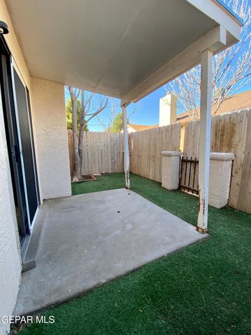 3225 ISLA BANDERAS Way, El Paso, TX 79925