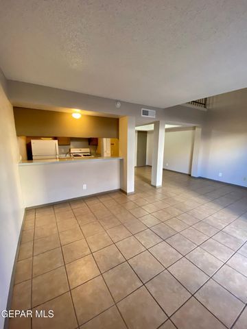 3225 ISLA BANDERAS Way, El Paso, TX 79925