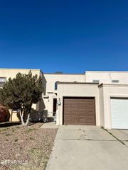3225 ISLA BANDERAS Way, El Paso, TX 79925