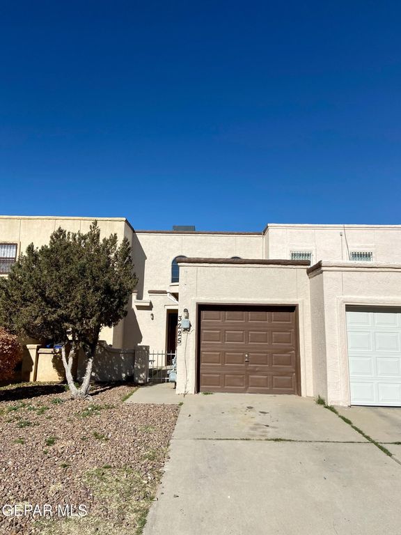 3225 ISLA BANDERAS Way, El Paso, TX 79925