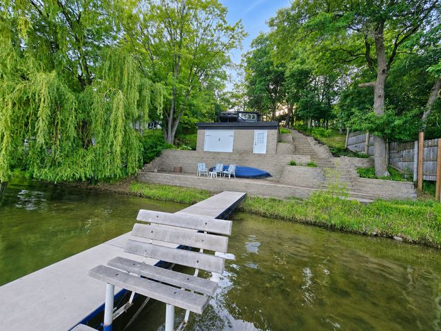 11567 42nd Street SE, Clear Lake, MN 55319