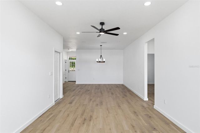 15304 16TH STREET, Dade City, FL 33523
