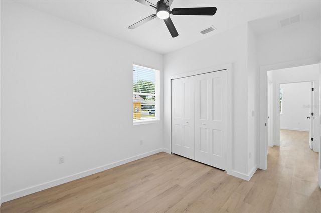 15304 16TH STREET, Dade City, FL 33523