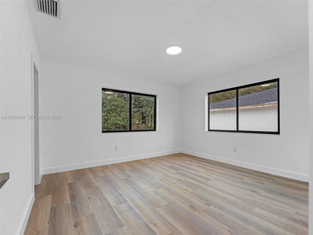 14545 Garden Dr, Miami, FL 33168