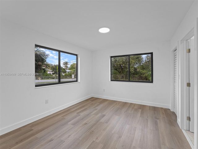 14545 Garden Dr, Miami, FL 33168