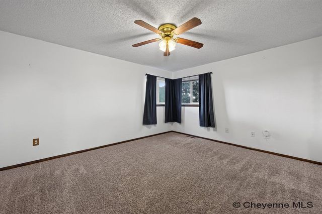 5506 LIBERTY ST, Cheyenne, WY 82001