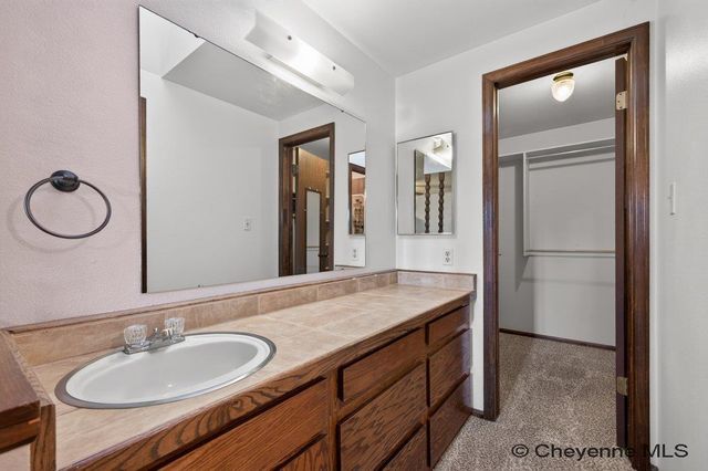 5506 LIBERTY ST, Cheyenne, WY 82001