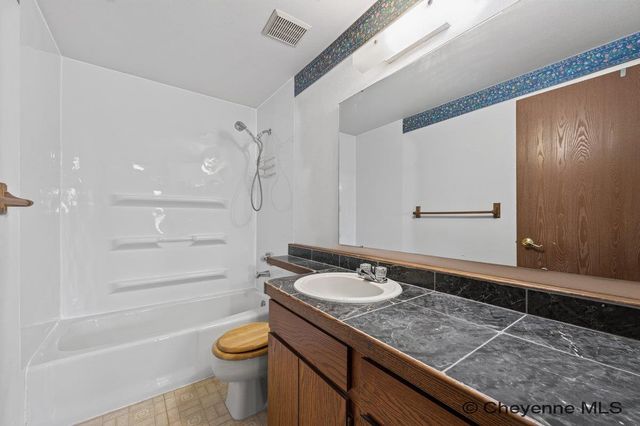 5506 LIBERTY ST, Cheyenne, WY 82001