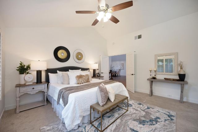 1828 Discovery Village Ln, Gold River, CA 95670