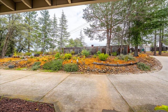 15438 Fay Rd, Alta Sierra, CA 95949