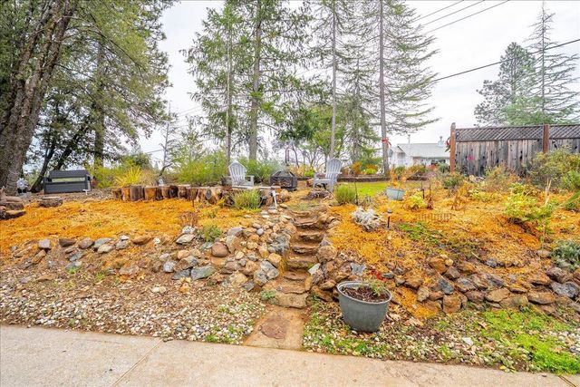 15438 Fay Rd, Alta Sierra, CA 95949