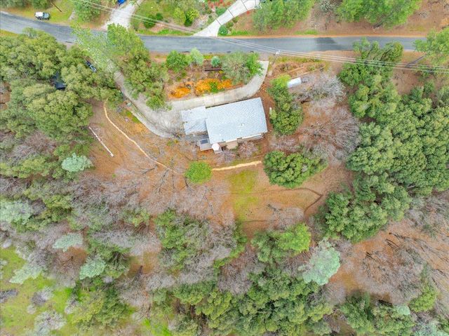 15438 Fay Rd, Alta Sierra, CA 95949