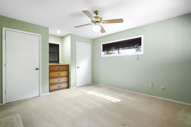 2901 N Sunbeck Circle, Farmers Branch, TX 75234