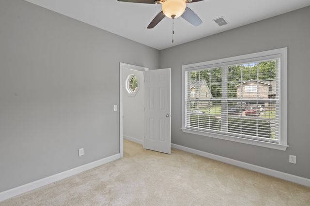 5217 Patience Dr, Smyrna, TN 37167