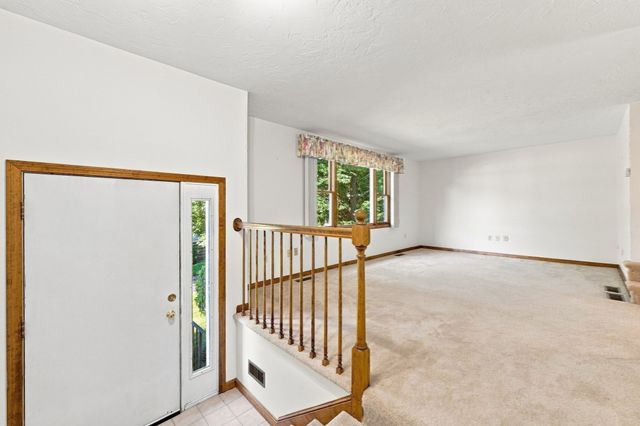 43 Villa Roma Dr 43, Tewksbury, MA 01876