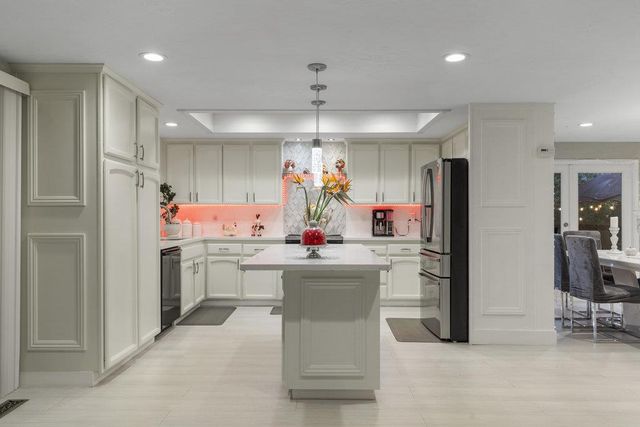 16761 Dry Creek Court, Morgan Hill, CA 95037