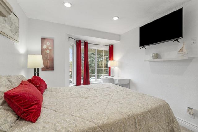 16761 Dry Creek Court, Morgan Hill, CA 95037