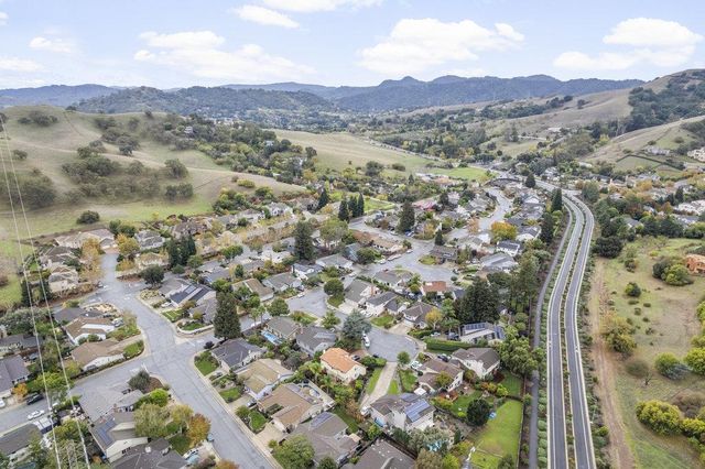 16761 Dry Creek Court, Morgan Hill, CA 95037