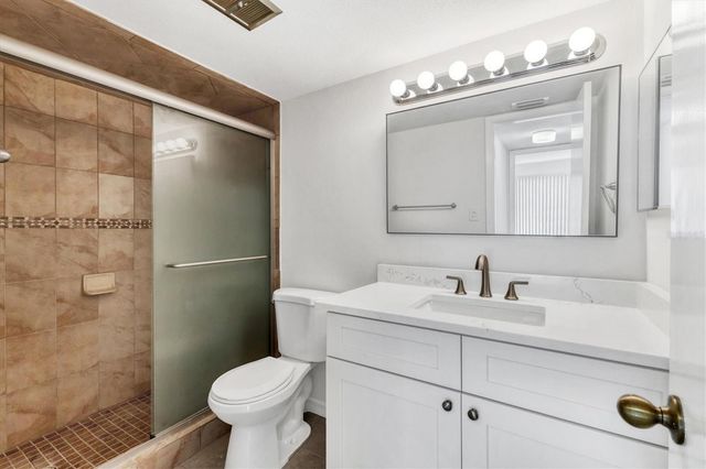 129 TYLER DRIVE 103, Sarasota, FL 34236